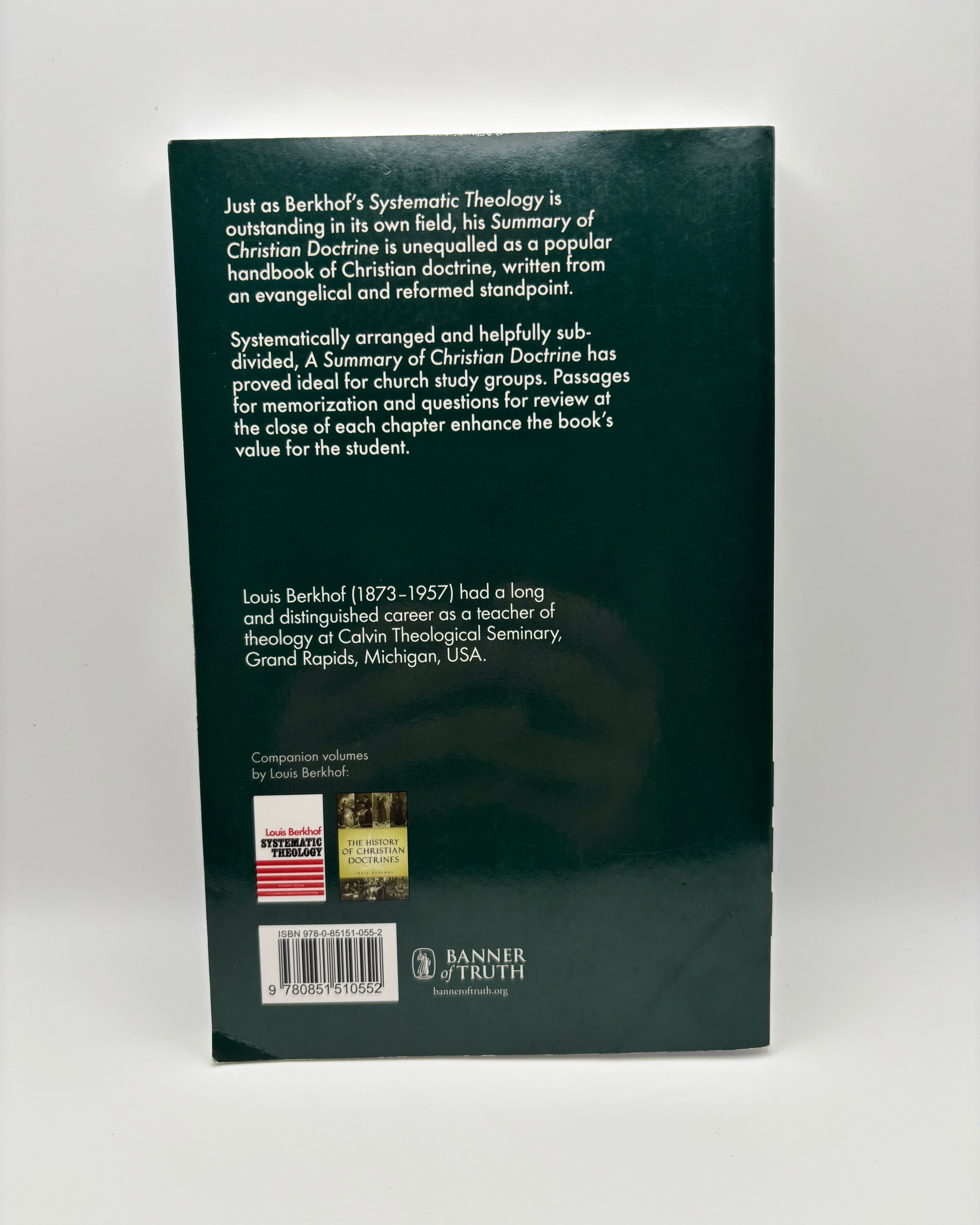 A Summary of Christian Doctrine - Louis Berkhof (Like New)